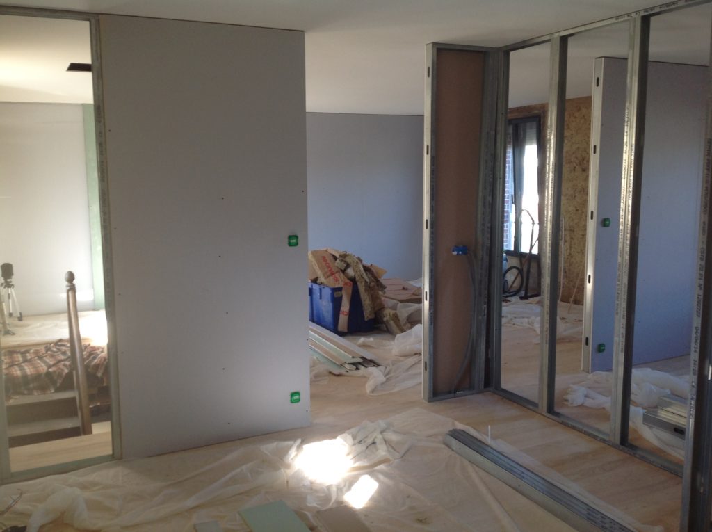 Brice Oziel. Chantier de rénovation, Montreuil-sur-Ille, 2014