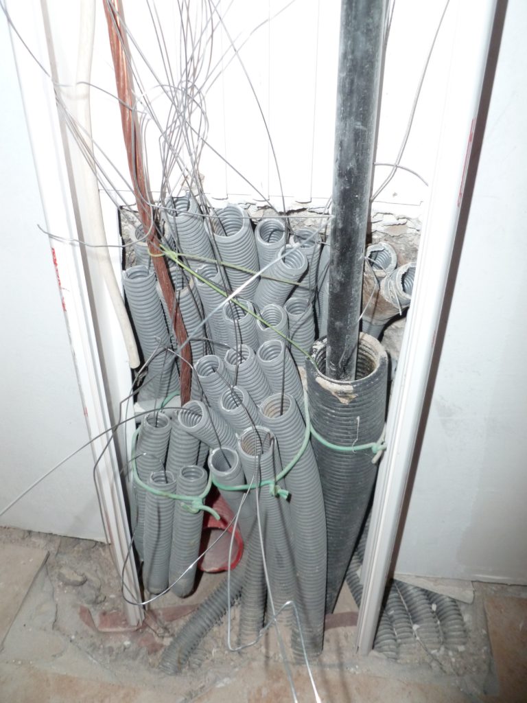 Chantal. Chantier de rénovation 2, la maison, Dijon, 2014