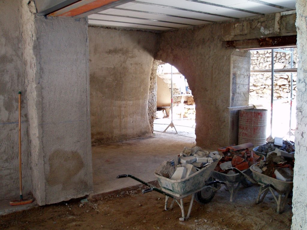 Vaucluse, chantier maison (2010-2012), no man’s land. Habitant