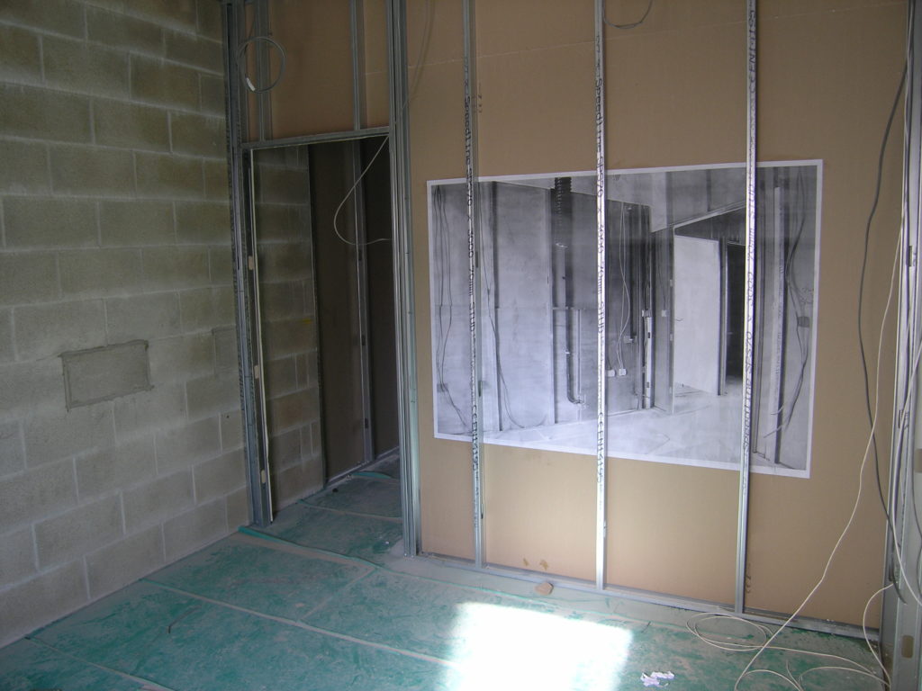 Marie-Jeanne Hoffner, « Hide the Image », Cabot Circus Construction Site, Bristol, UK, 2008. Pour BS1-Project, sur une invitation de Neville Gabie.