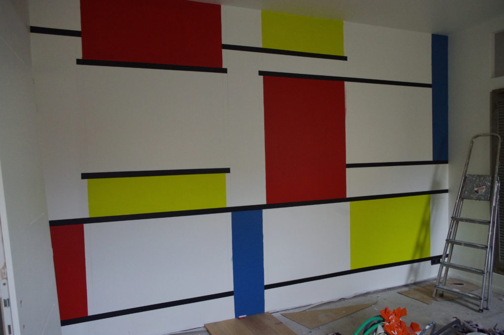 Vaucluse, chantier maison (2010-2012). Reproduction Mondrian, débuts. Habitant